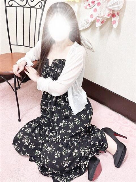 七葉 人妻ザ・ベスト店～日本人専門～（人妻系デリヘル）