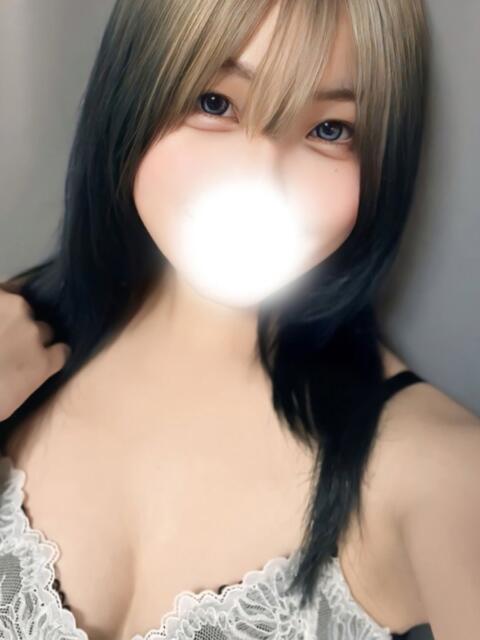 あみか◆潮吹き体質敏感痴女 即イキ淫乱倶楽部（デリヘル）