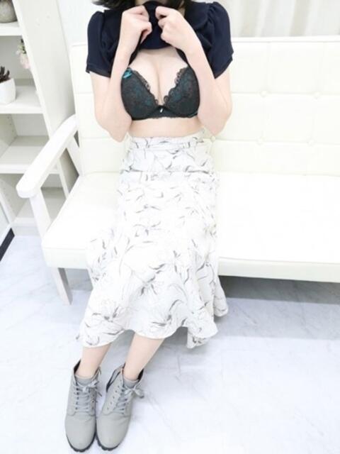 つばめ しろうと娘　本店（ホテヘル＆デリヘル）