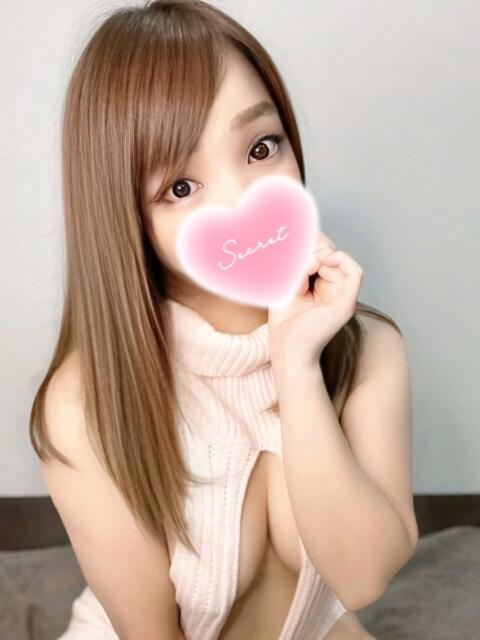 みさと/写真・動画撮影可能！ 10代、20代専門ハレンチ倶楽部　姫路店（デリヘル）