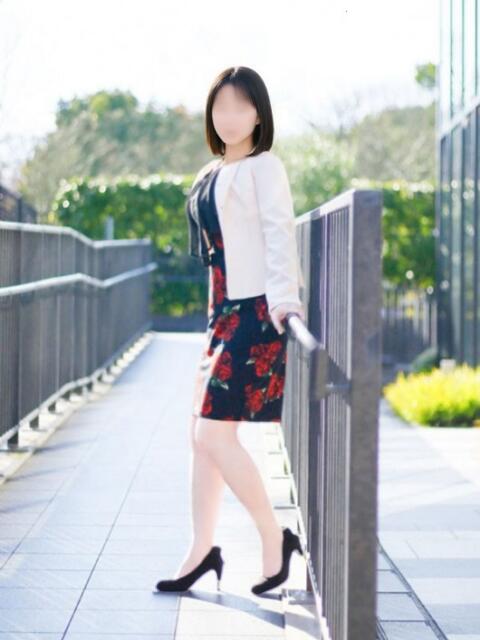 有栖 ゆい こあくまな熟女たち 京都店(KOAKUMAグループ)(人妻・熟女デリヘル)