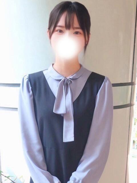 みりね★究極の幼さを体験★ 上野現役女子大生コレクション(デリヘル)
