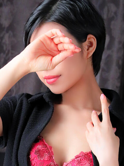 河辺 ももこ HANA-okinawa-（人妻系デリヘル）