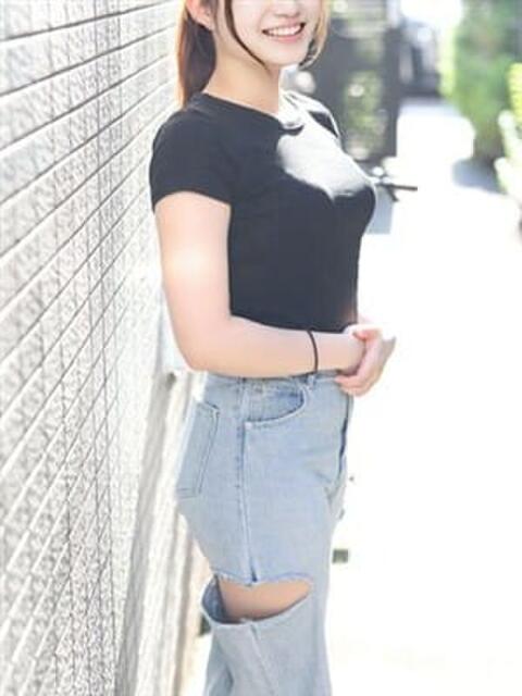 手塚まき 全裸妻NTRサークル（デリヘル）