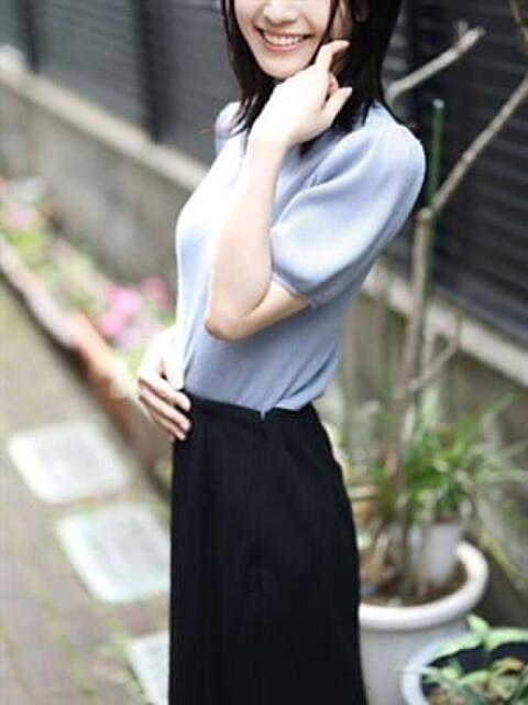 仲西まなか 全裸妻NTRサークル（デリヘル）