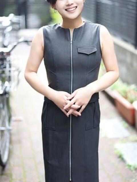 水森ゆうき 全裸妻NTRサークル（デリヘル）