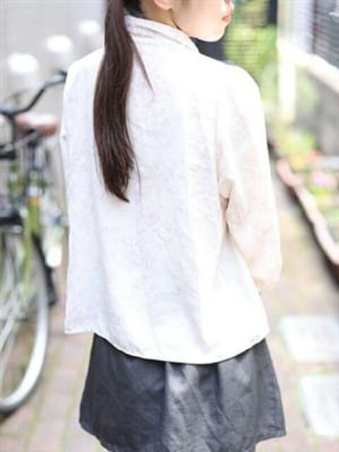 山村つばき 全裸妻NTRサークル（デリヘル）