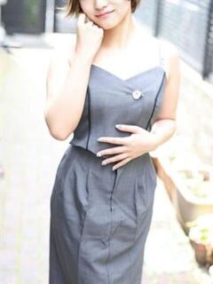 三橋えみか 全裸妻NTRサークル（新宿・歌舞伎町/デリヘル）