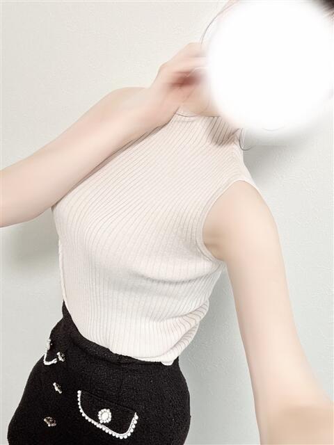 ゆき るっきんぐらぶ（派遣型オナクラ）