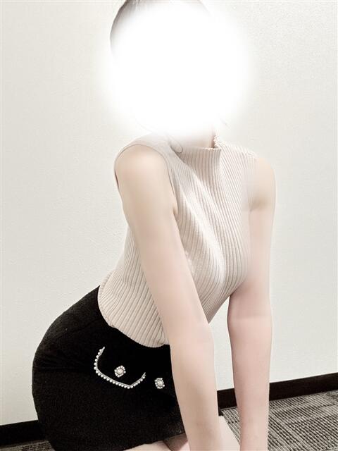 ゆき るっきんぐらぶ（派遣型オナクラ）