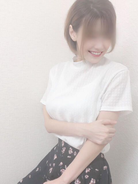 体験入店日向 艶妻 船橋店(デリヘル)