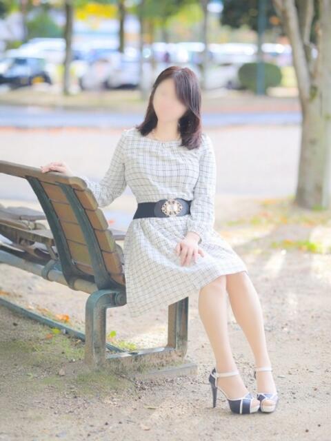 夏目 ちひろ こあくまな熟女たち 善通寺・丸亀店(KOAKUMAグループ)（熟女・人妻デリヘル）