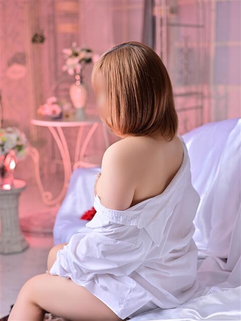 みな Revolution（レボリューション）（セクキャバ）