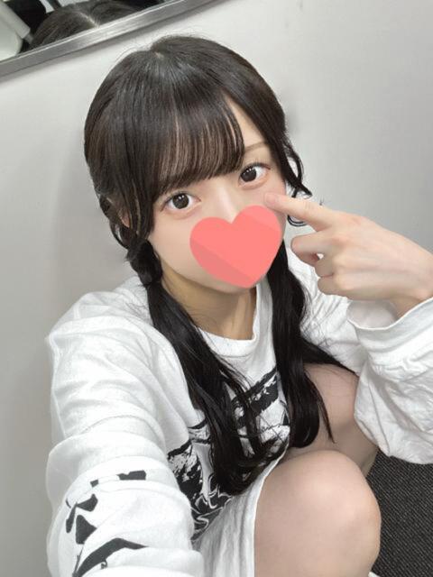 しいな 強制無制限のヤ〇放題の出し放題（デリヘル）