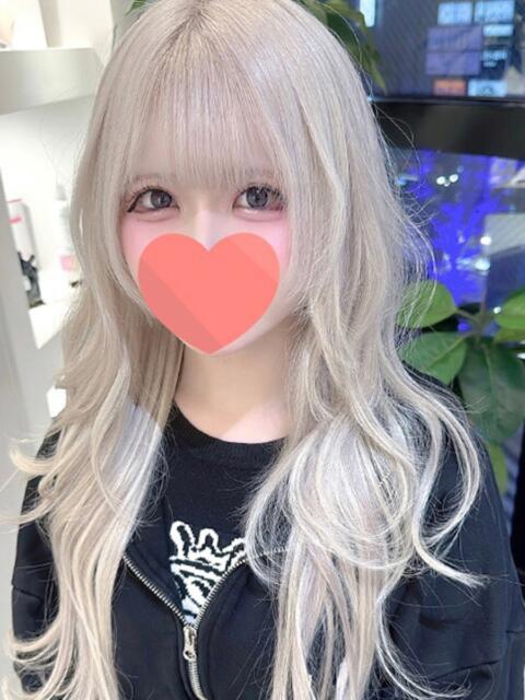 まき 強制無制限のヤ〇放題の出し放題(デリヘル)