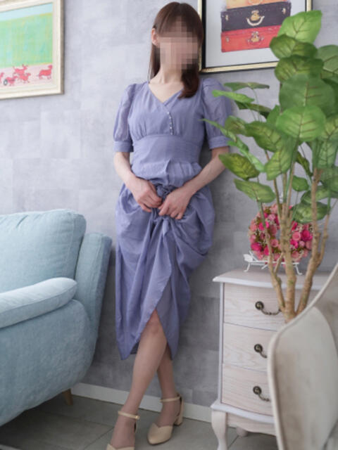 にちか 奥様の実話 なんば店(人妻ホテヘル)