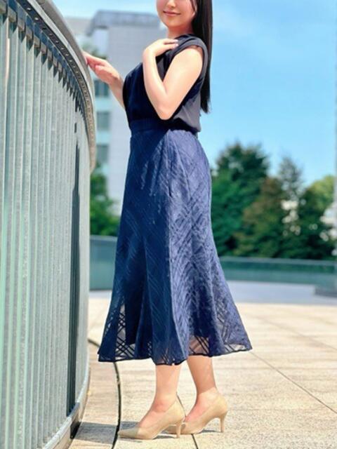 新倉あおい 月の真珠-新宿-(デリヘル(人妻若妻専門店))