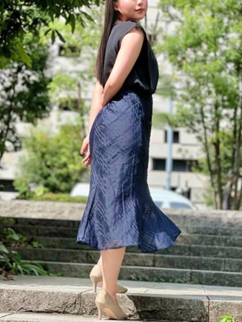 新倉あおい 月の真珠-新宿-(デリヘル(人妻若妻専門店))