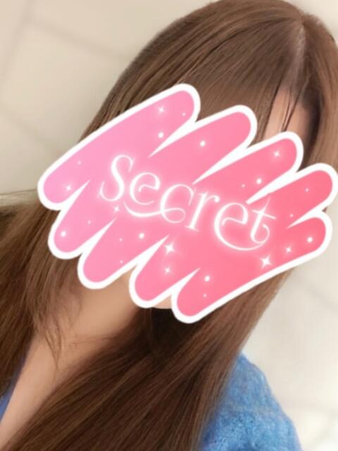 ゆい アイドルリーグ（セクキャバ）