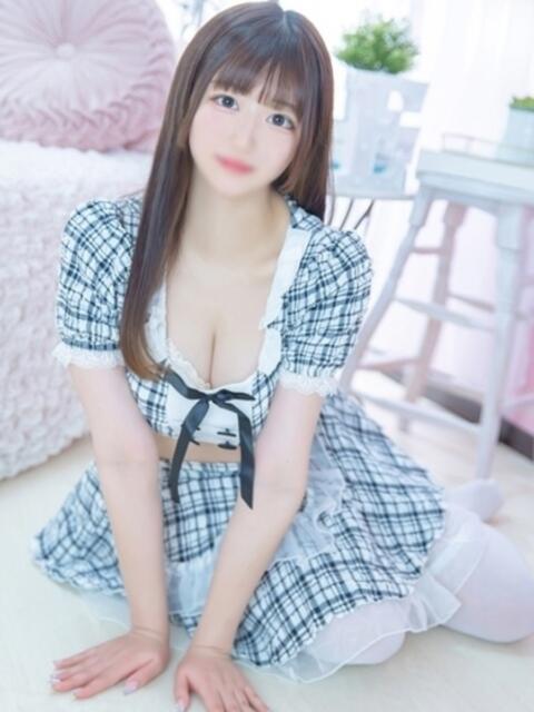 みなみ E+アイドルスクール新宿・歌舞伎町店(デリヘル)