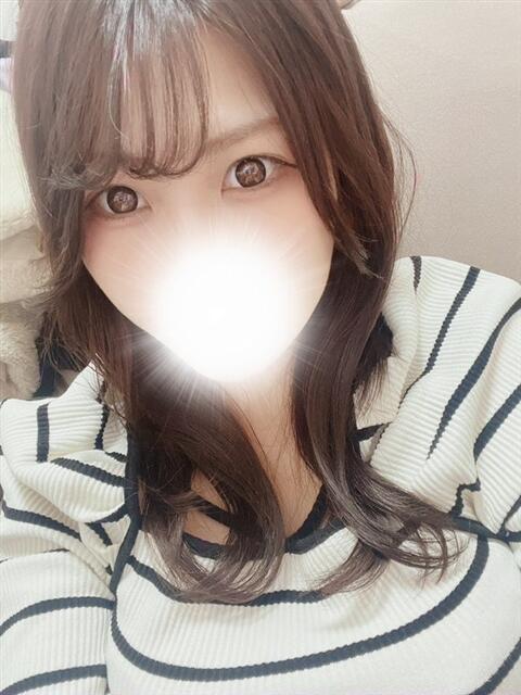 ☆まひな☆ 100％本人が来る店！！デリヘル『ロイヤルフラッシュ』（デリヘル）