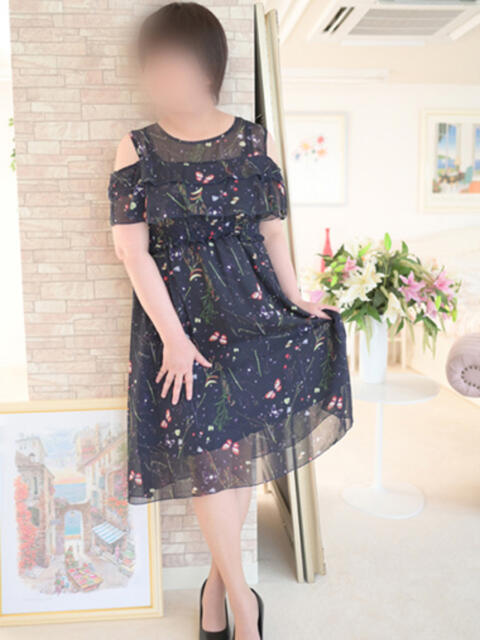 あけみ 奥様の実話 梅田店(人妻ホテヘル)