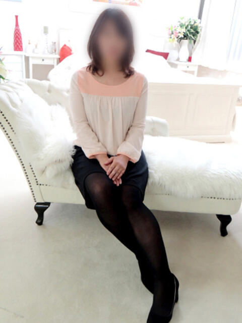 なるみ 奥様の実話 梅田店(人妻ホテヘル)