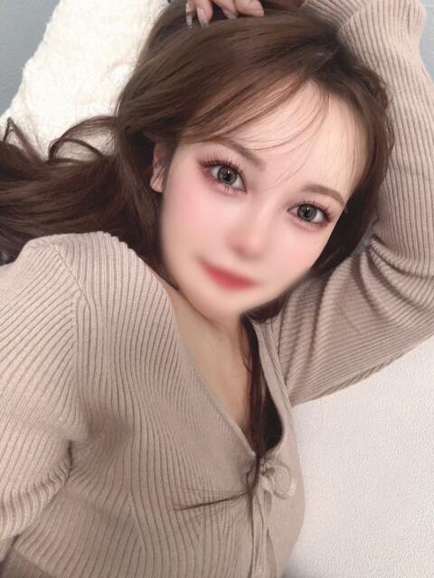 ひな【超カワ細身美脚の逸材】 STELLA NEXT－ステラネクスト－（デリヘル）