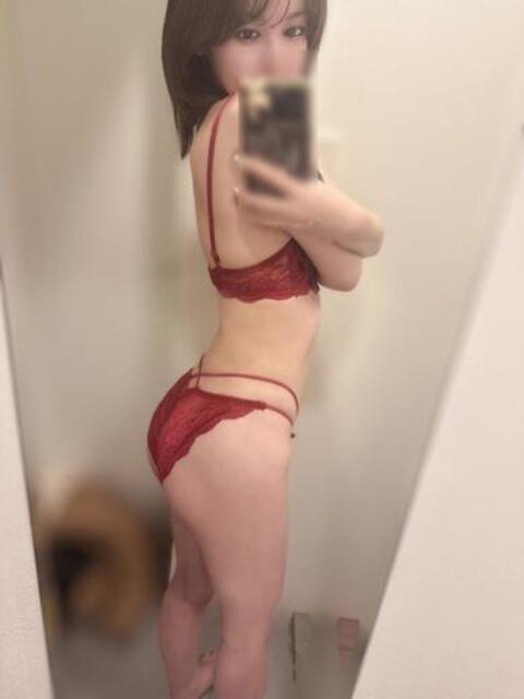 ひな【超カワ細身美脚の逸材】 STELLA NEXT－ステラネクスト－（デリヘル）