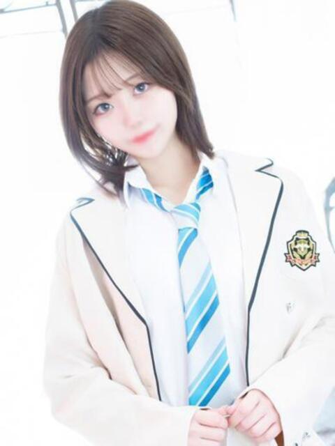 まり E+アイドルスクール品川店（デリヘル）