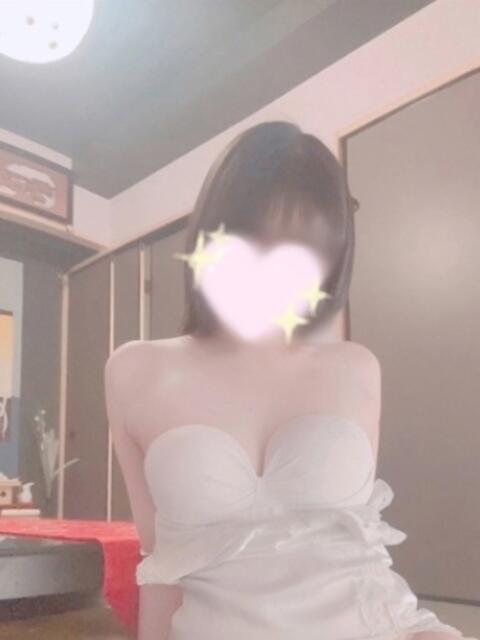 七瀬　めい 月のうたげ　大阪別邸（【非風俗】メンズエステ）