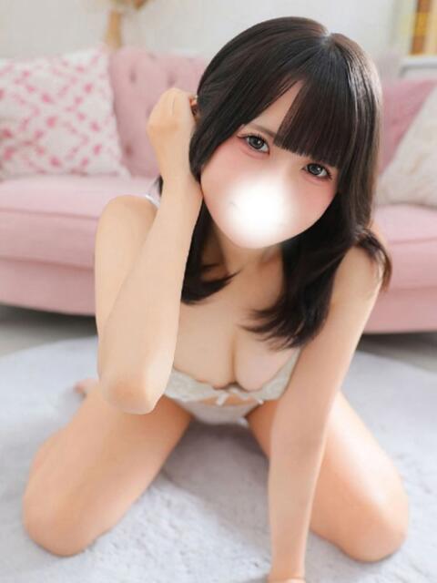 まゆ★清純派メイドの極上原石★ Chloe鶯谷・上野店 S級素人清楚系デリヘル（デリヘル）