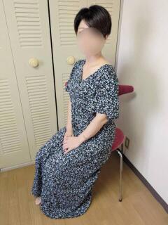 新人りん35歳