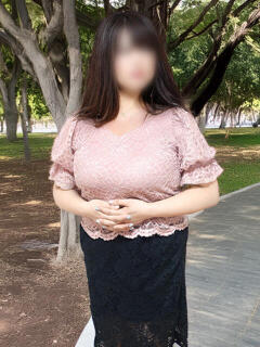 めぐみ 新宿ミセスラウンジ東京（新宿・歌舞伎町/デリヘル）