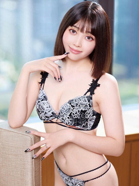 二階堂すみれ ウルトラロイヤル（デリヘル）