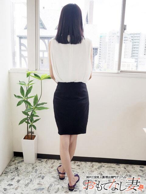 桜井ゆず おもてなし妻（人妻デリヘル）