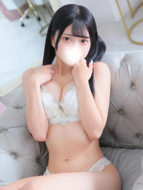 つばき★ガチイキ確定従順JD★ 渋谷S級素人清楚系デリヘル chloe(デリヘル)