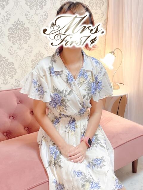あゆか ミセス ファースト -お姉さん・若妻専門店-(人妻デリヘル)