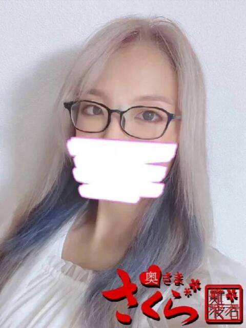 ちか 奥様さくら難波店(人妻系ホテヘル)