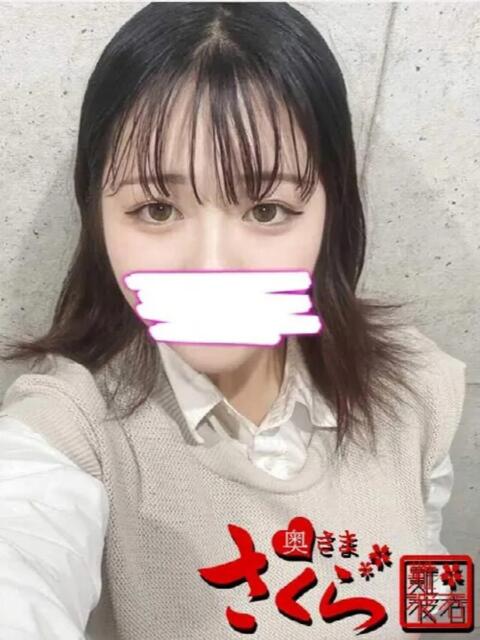かな 奥様さくら難波店(人妻系ホテヘル)