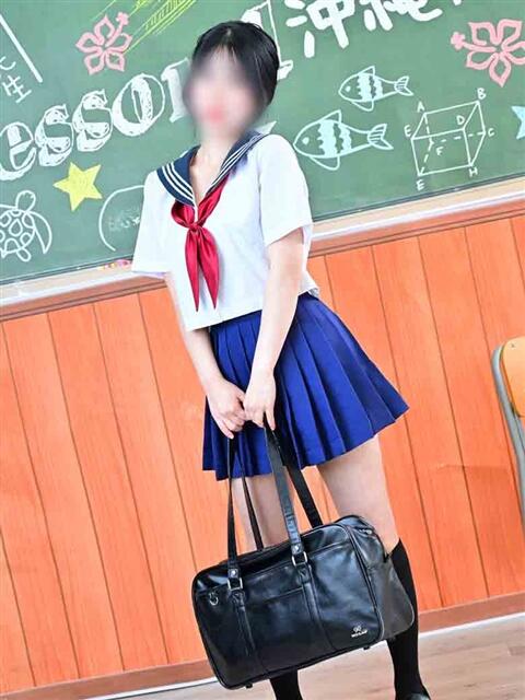 もも Lesson.1沖縄校（風俗エステ）