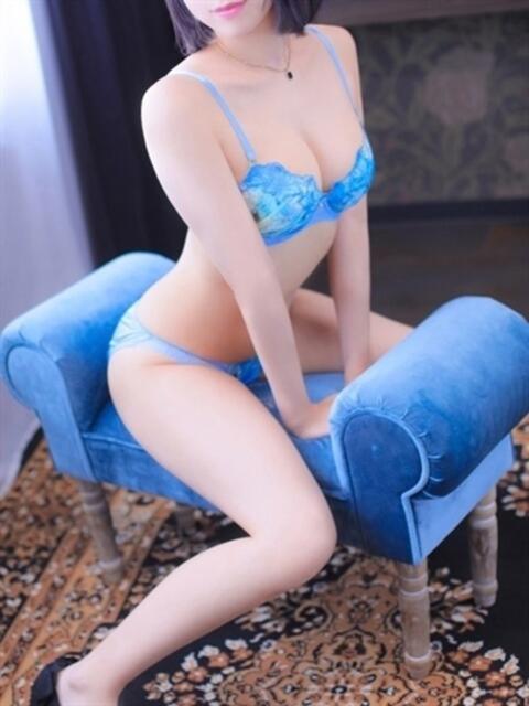 りる スパーク日本橋（ホテヘル＆デリヘル）