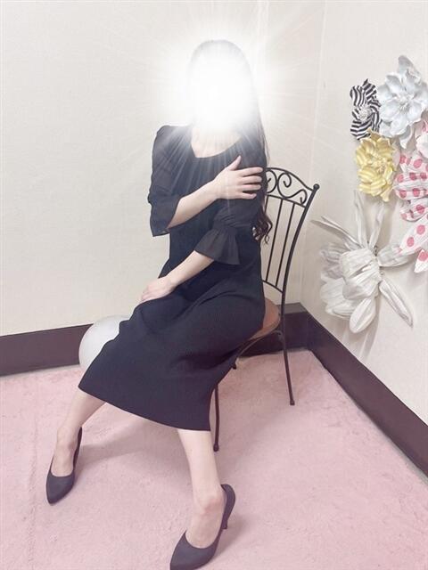 七井 人妻ザ・ベスト店～日本人専門～（人妻系デリヘル）