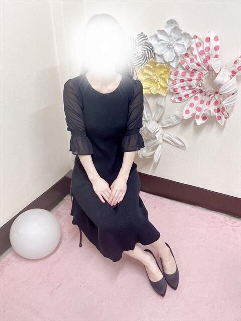 七井 人妻ザ・ベスト店～日本人専門～（人妻系デリヘル）