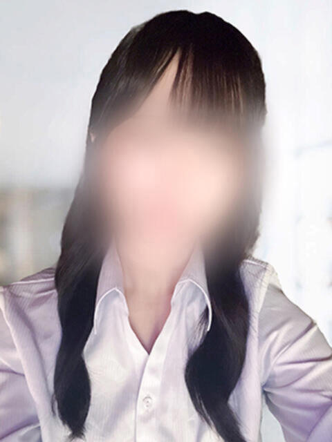 ひとみ ミルキーラテ（店舗型オナクラ）