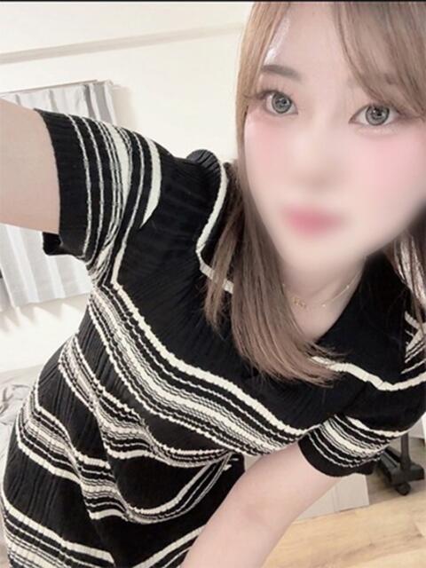 ちか♡気品と色気溢れる極嬢♡ 即生専門店ゴッドパイ（デリヘル）