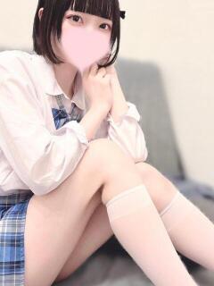 ゆな『総合SSSS級候補ガチ天使美少女!!可愛いお顔と極上スタイル!』