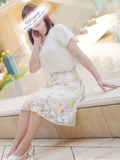 愛梨 昼顔妻 五反田店（人妻系デリヘル）