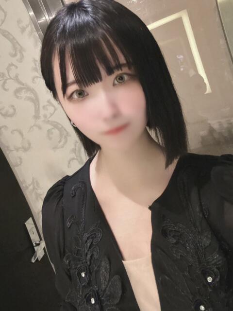 神楽/かぐら E+アイドルスクール 大阪・日本橋店(デリヘル)