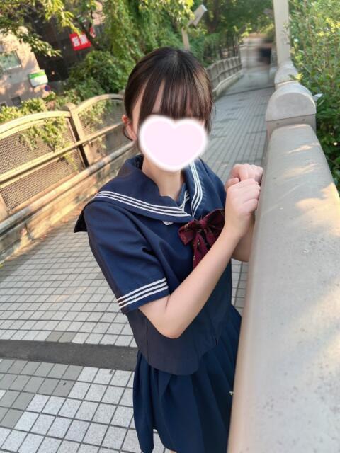 めろ 池袋S級素人派遣型東京美少女物語（派遣型リフレ）